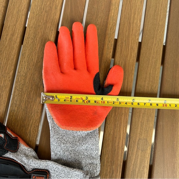 ERGODYNE Impact Reducing Gloves - Picture 4 of 6